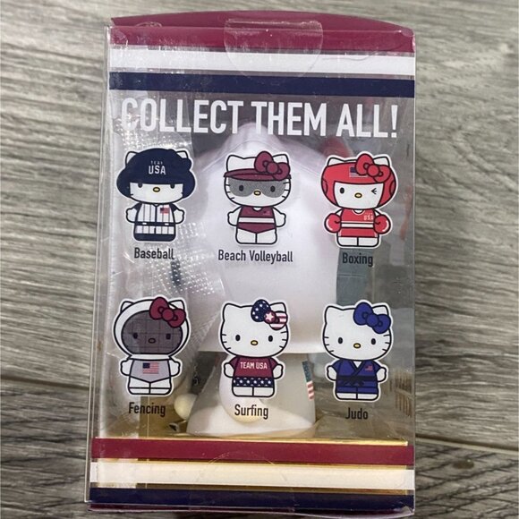 Hello Kitty X Team USA Vinyl 3" Mini Figure-Kid Robot-Fencing-NEW - Picture 5 of 6